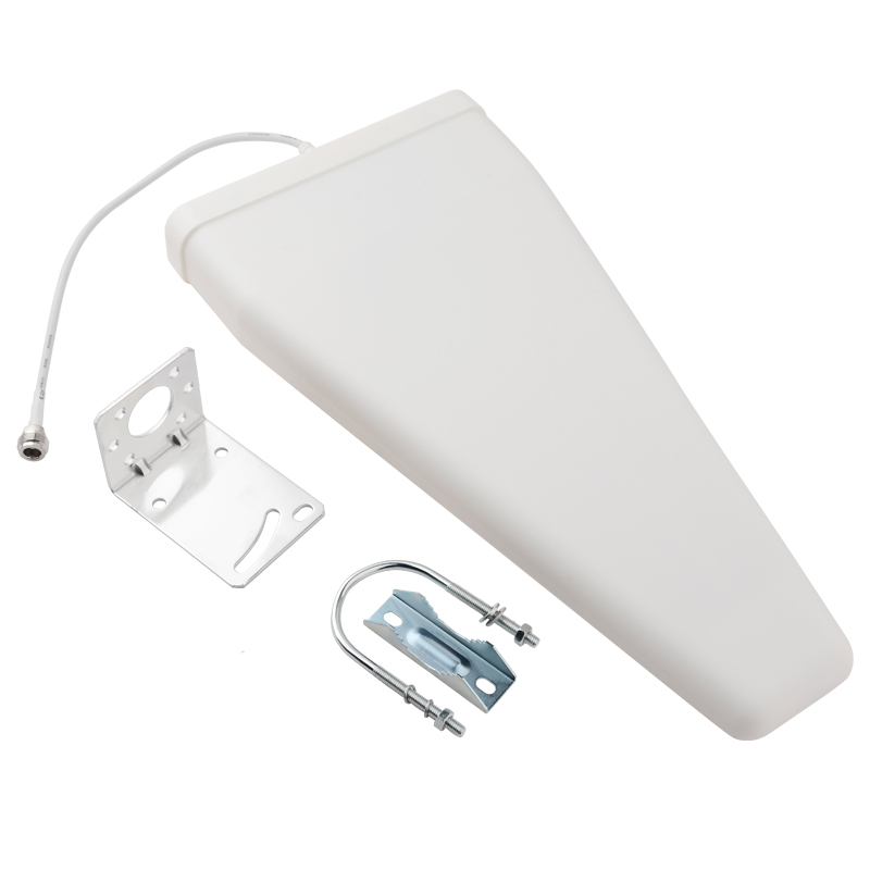  长坡镇对数周期天线定向接收发射700-3700MHz